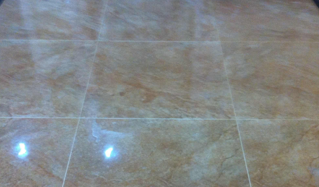 貼瓷磚到底該不該留縫(圖1) 貼瓷磚到底該不該留縫(圖1)