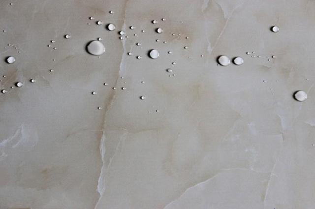 美縫劑不能沾水，縫隙中有水怎么辦？聽我一句勸，實(shí)用又省錢